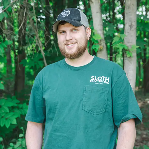 Erik E. - Electrician